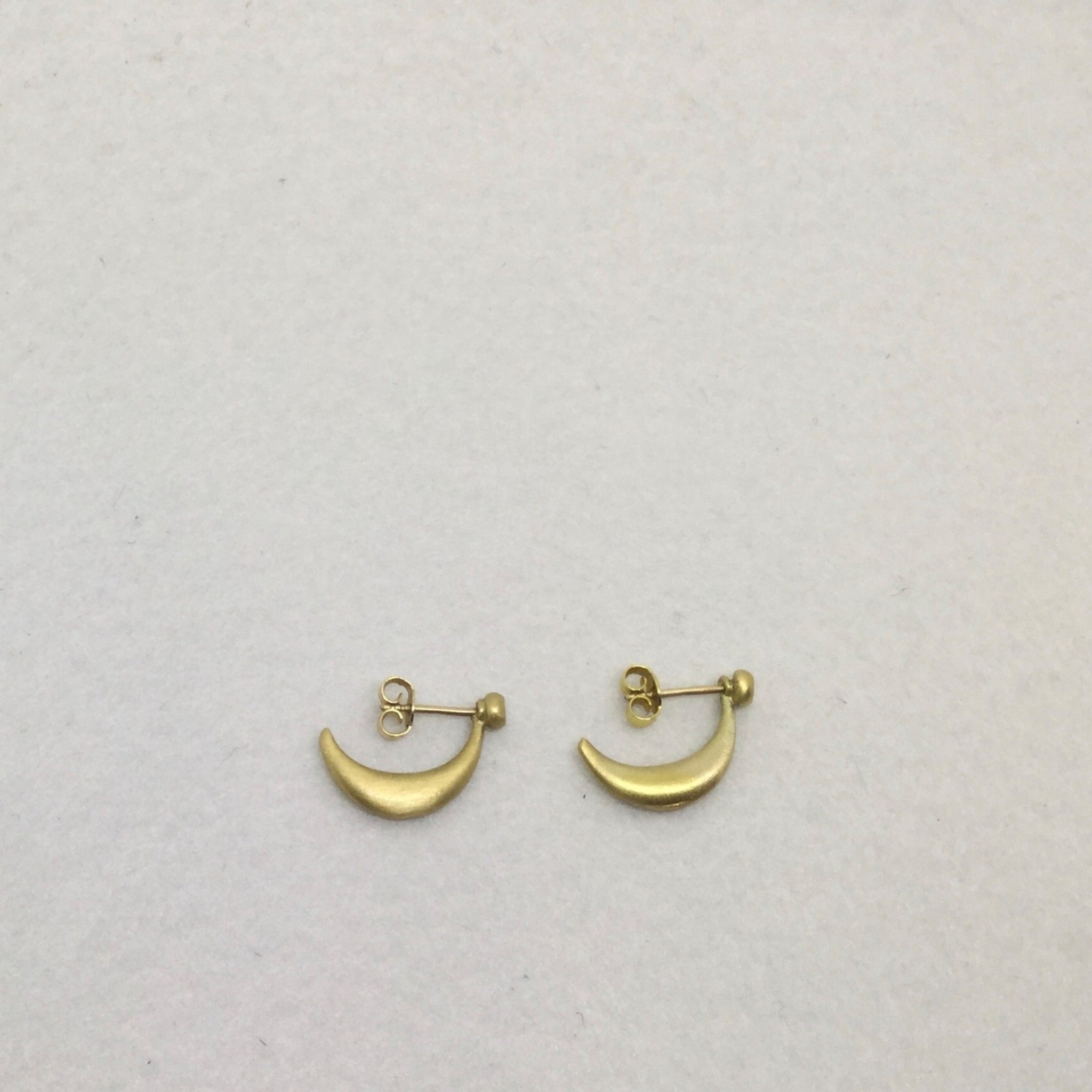 Moon earring